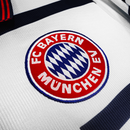 Bayern Munich Retro Shirt 1998/00 Away
